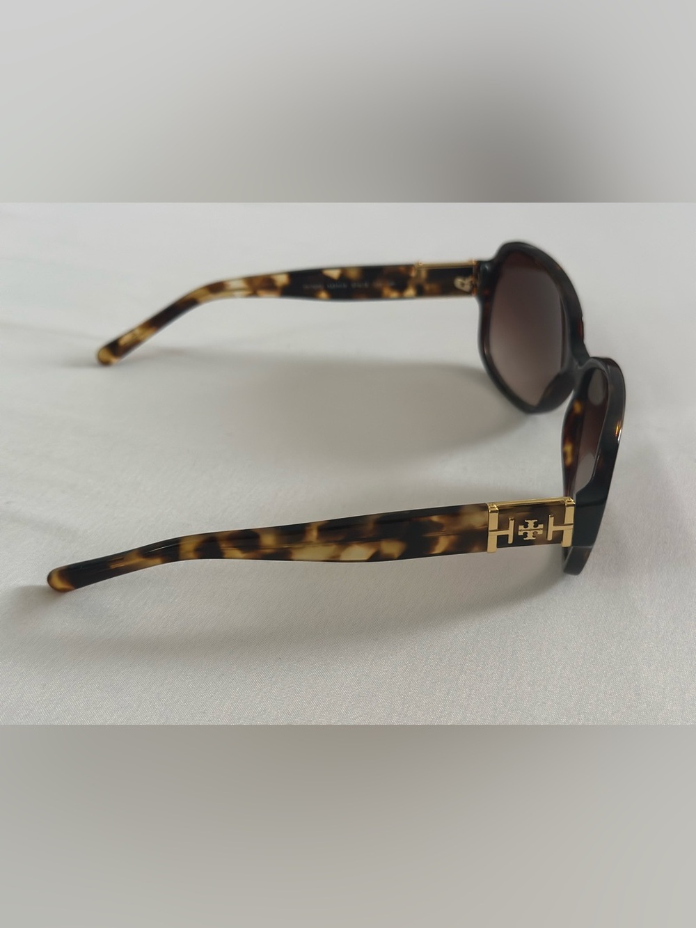 Tory Burch Tortoiseshell Sunglasses with Brown Gradient Lenses - Picture 5 of 7